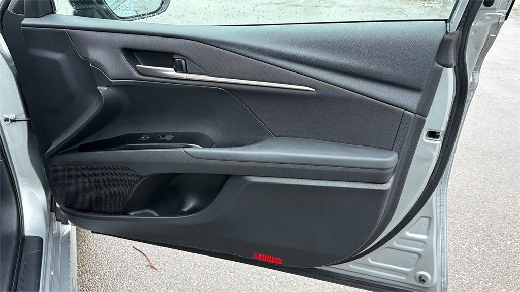 Certified 2025 Toyota Camry LE image 38