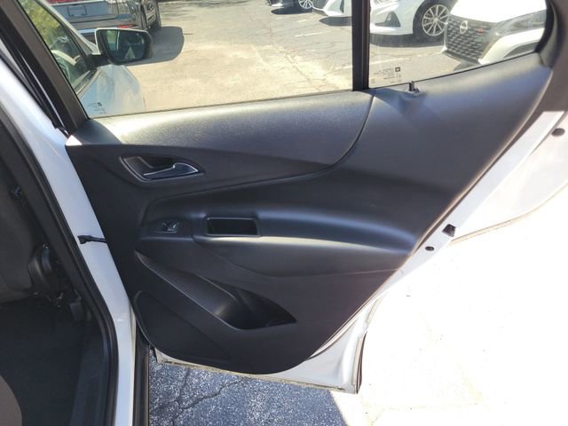 Used 2021 Chevrolet Equinox LT image 31