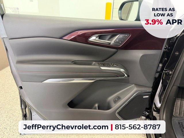 New 2027 Chevrolet Traverse RS AWD/4WD image 8