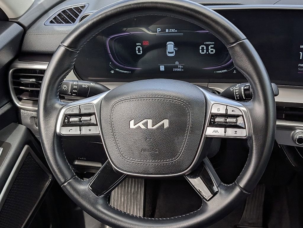 Used 2025 Kia Telluride S image 24