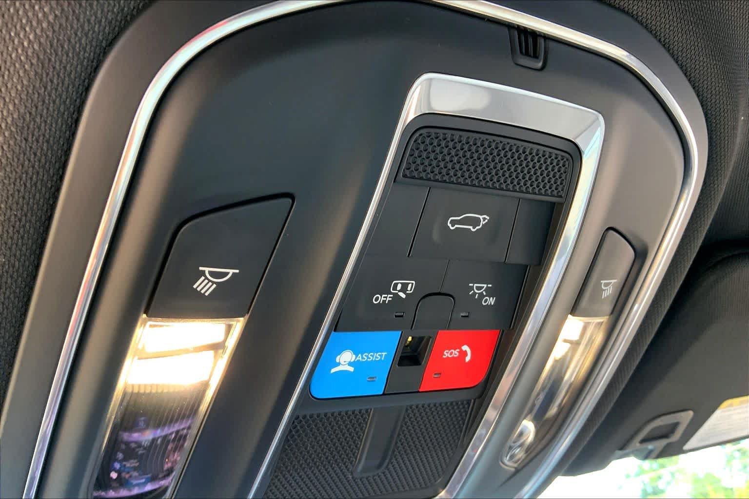 Used 2025 Jeep Grand Cherokee L Limited RWD image 33