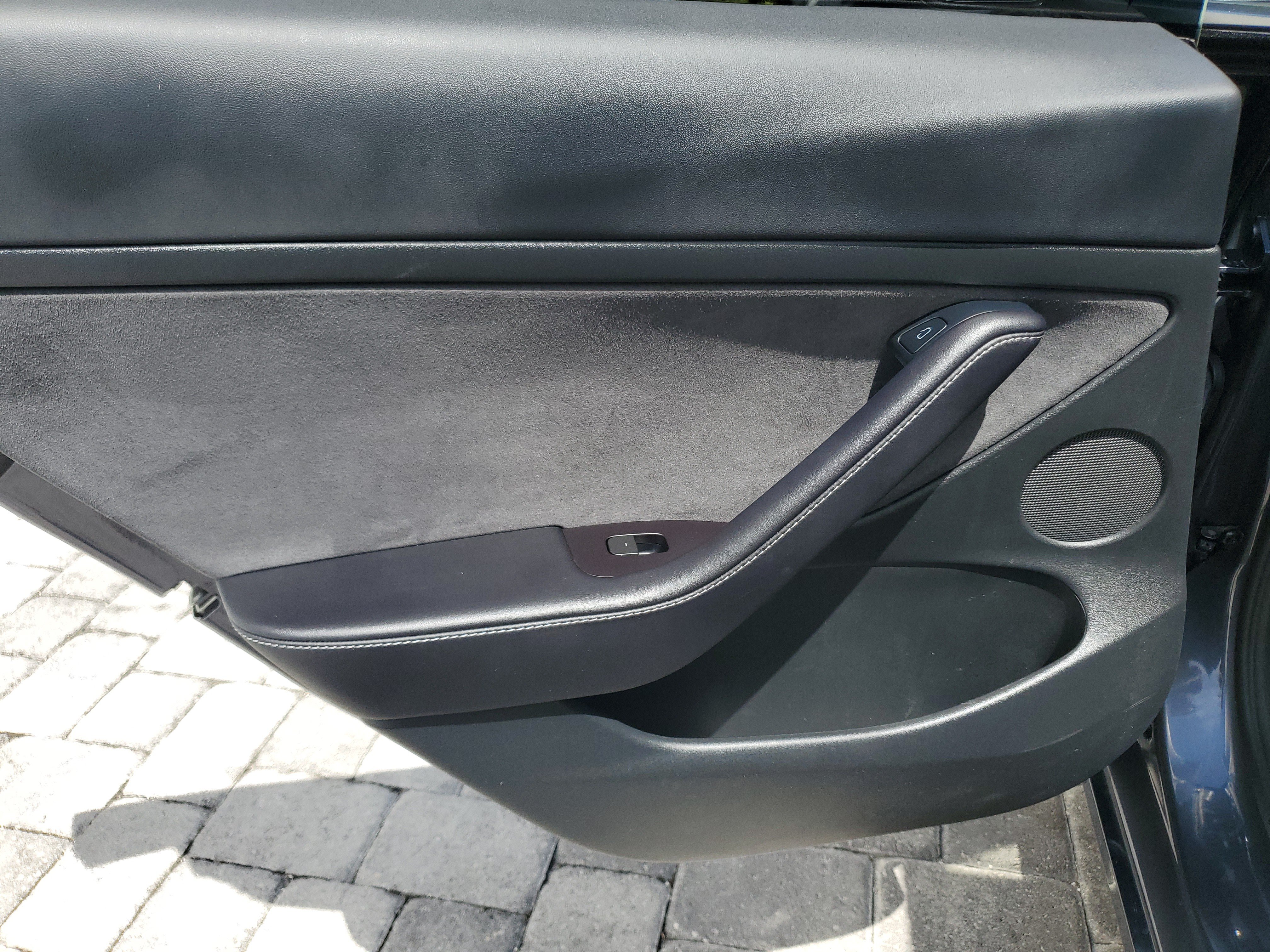 Used 2023 Tesla Model 3 Standard Range RWD image 11