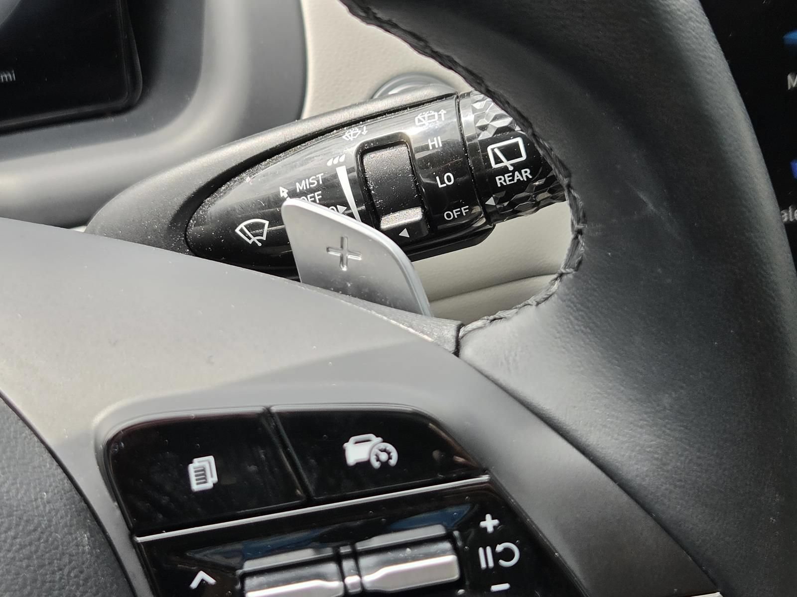Used 2022 Hyundai Tucson Limited FWD image 35