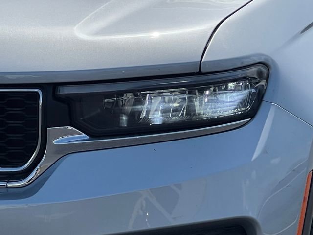New 2026 Jeep Grand Cherokee Laredo X AWD/4WD image 39