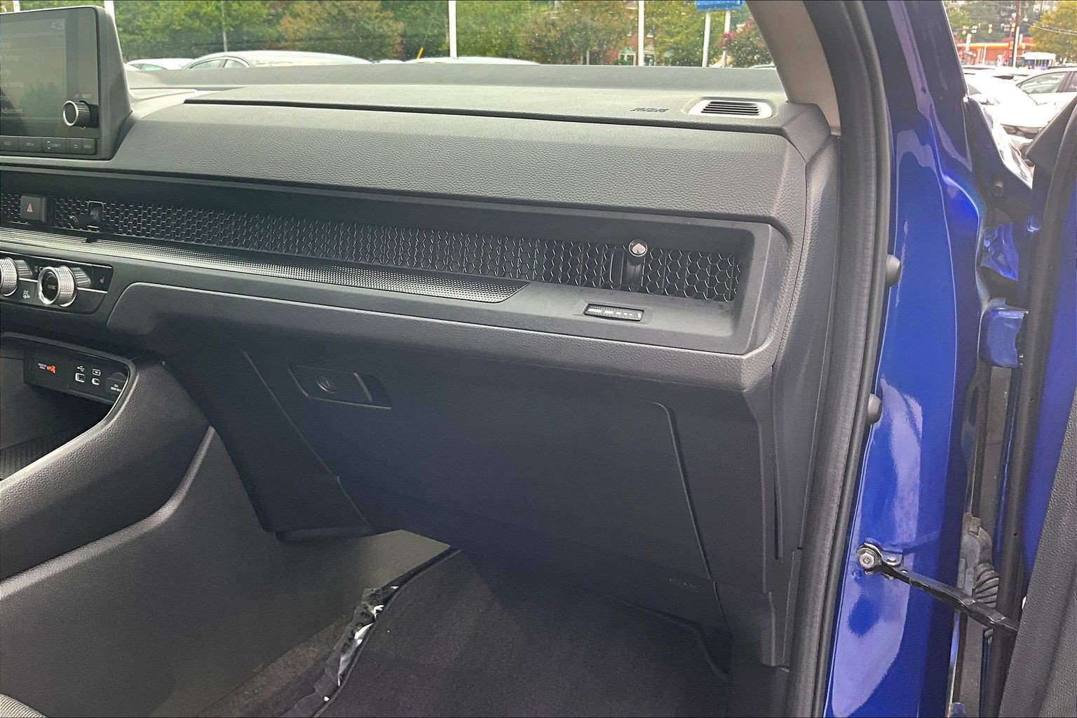 Used 2024 Honda CR-V EX image 16