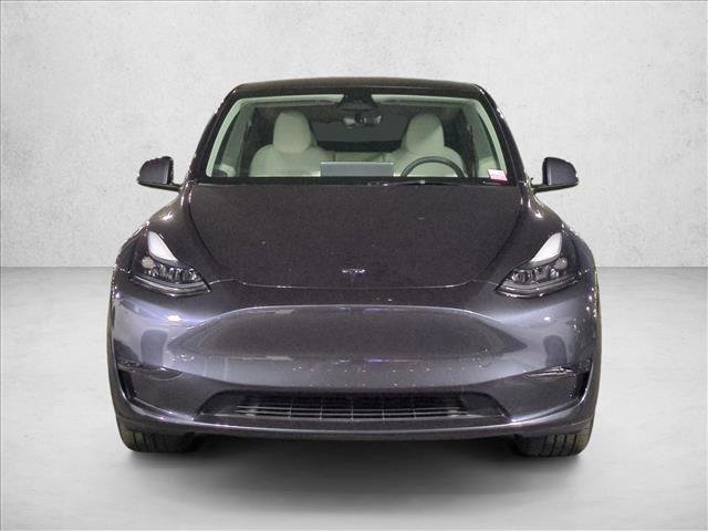 Used 2024 Tesla Model Y 2WD image 2
