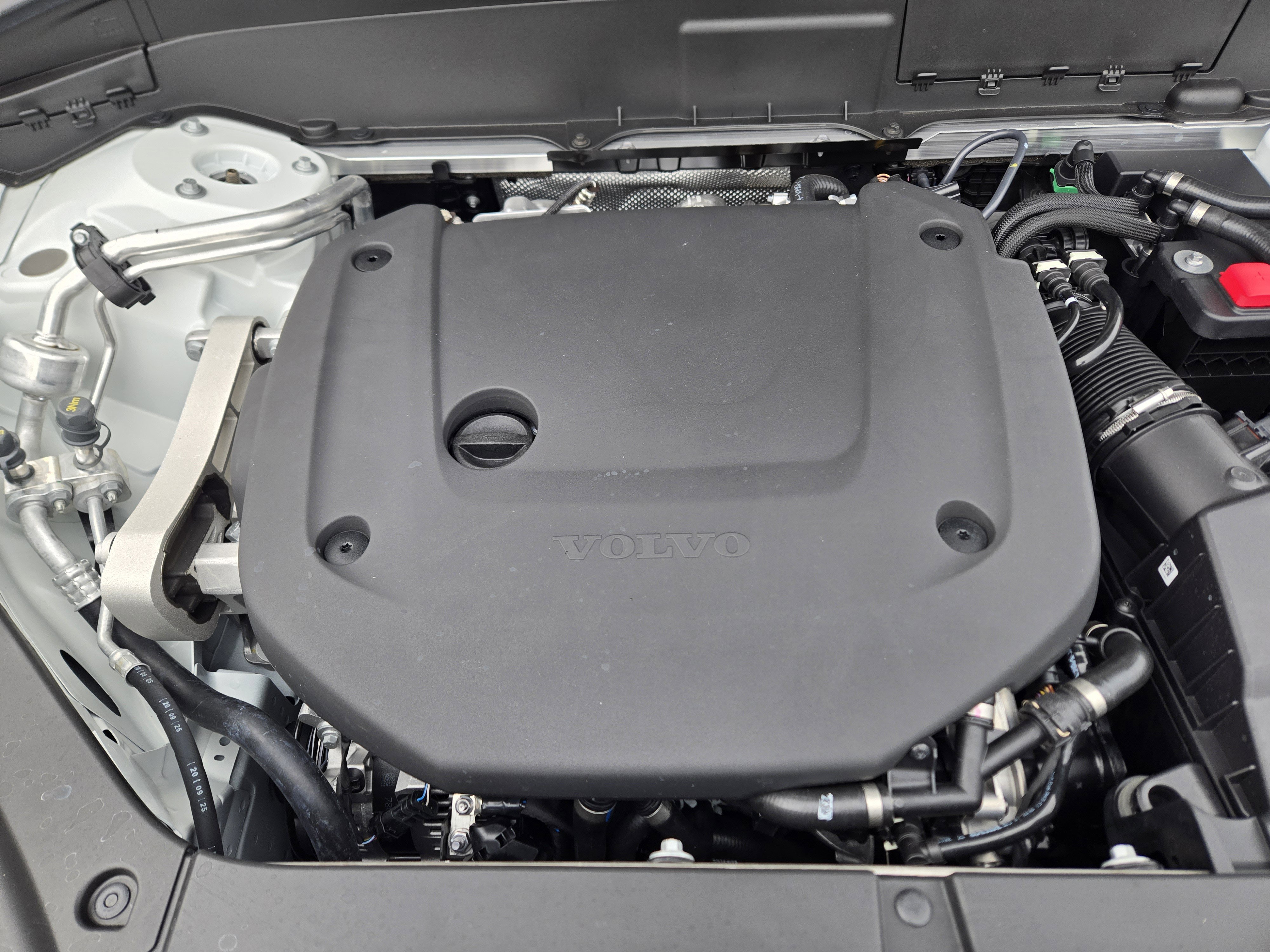 New 2026 Volvo XC90 B6 Ultra w/ Protection Package image 34