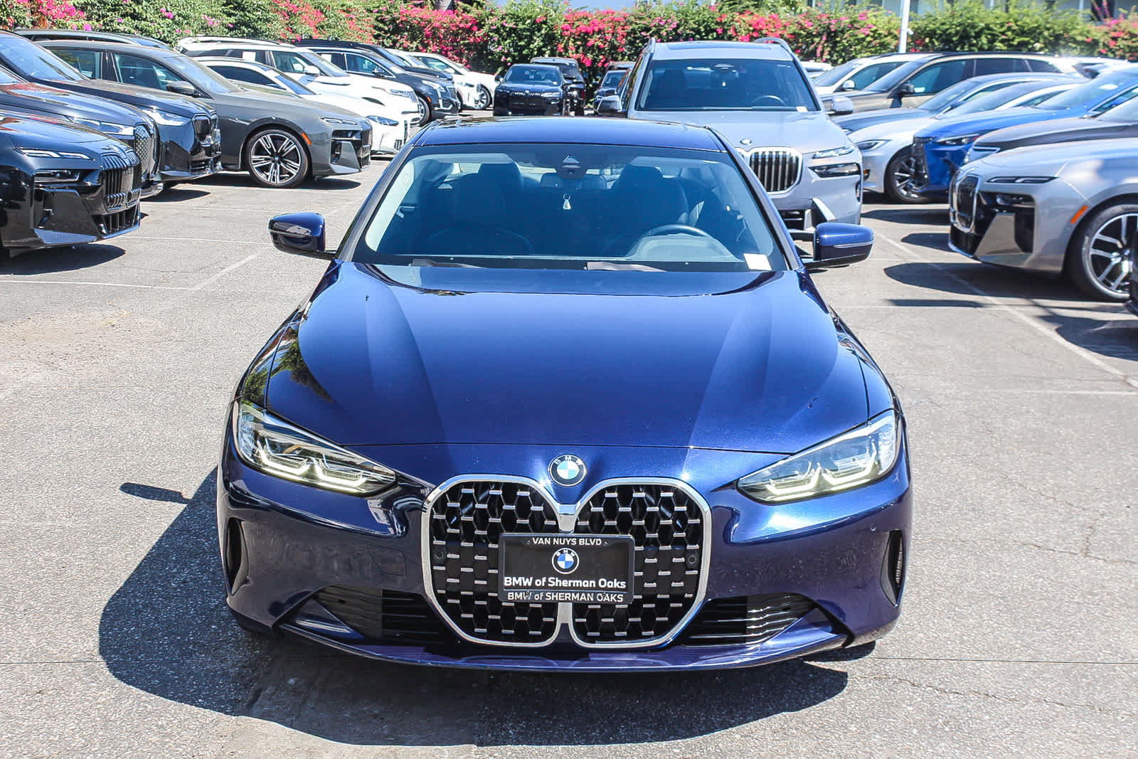 Used 2023 BMW 430i Coupe w/ Premium Package RWD image 3