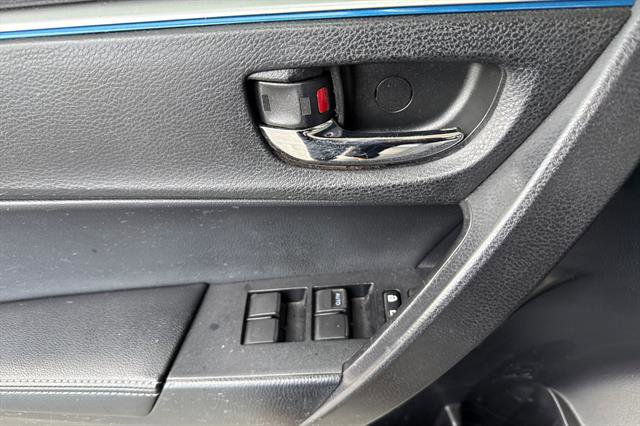 Used 2014 Toyota Corolla S image 10