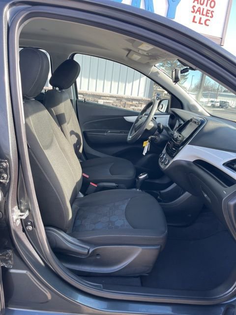 Used 2017 Chevrolet Spark LT FWD image 29