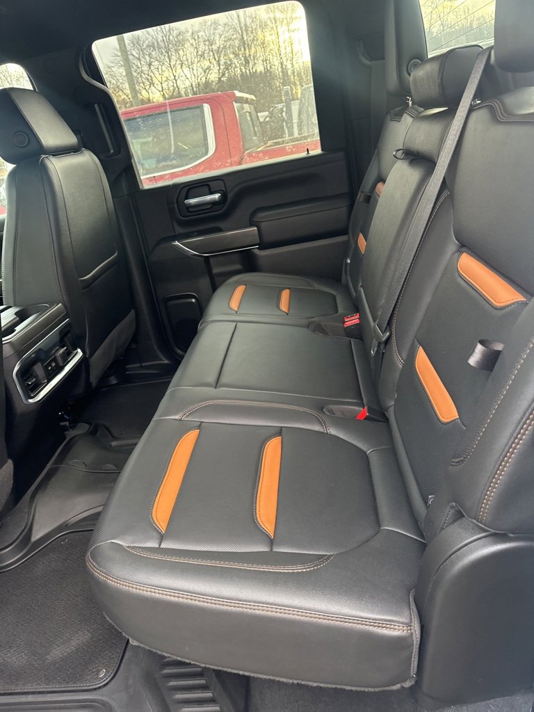 Used 2022 GMC Sierra 2500 AT4 w/ Gooseneck/5TH Wheel Package image 12