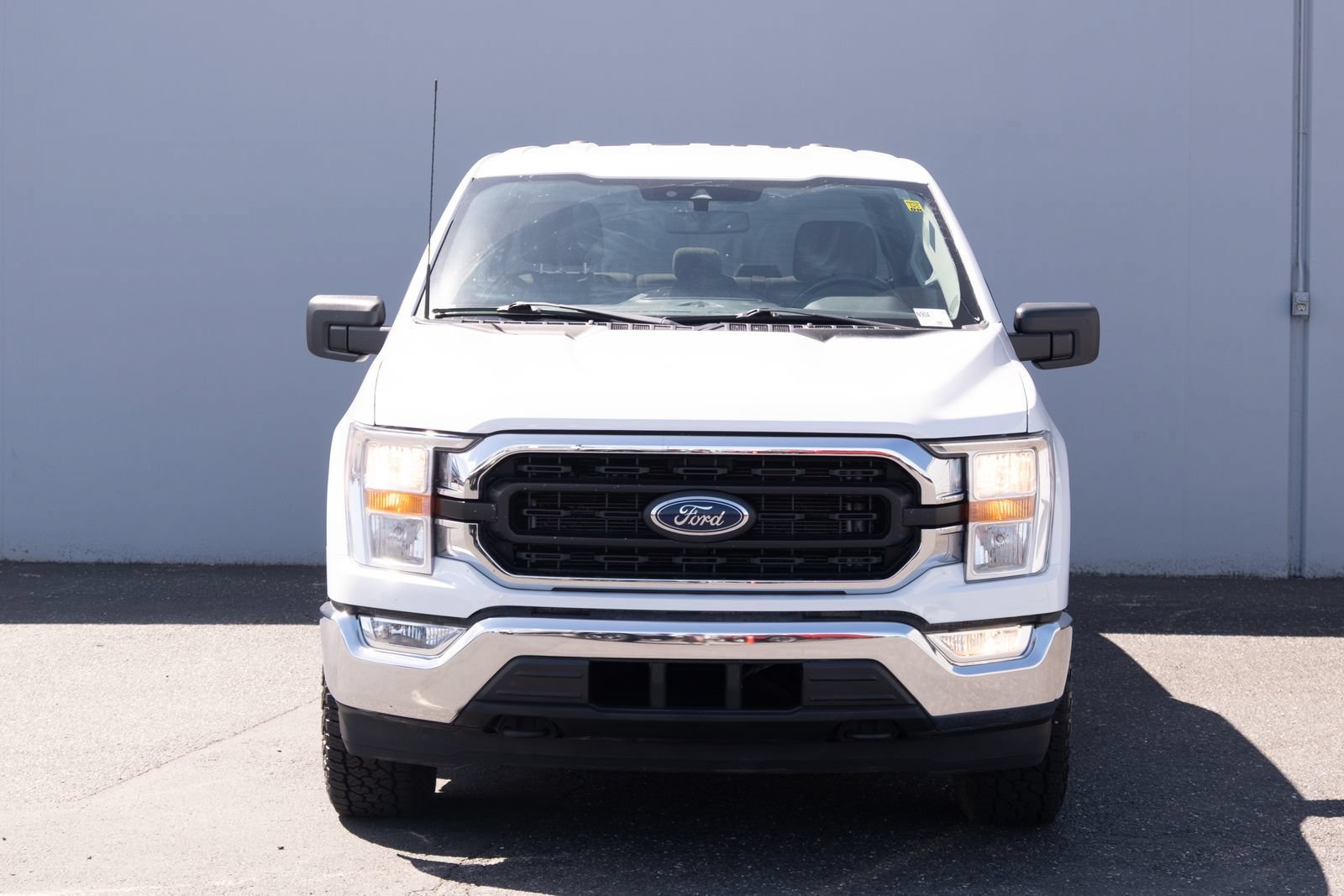Used 2022 Ford F150 XLT w/ Equipment Group 301A Mid AWD/4WD image 17