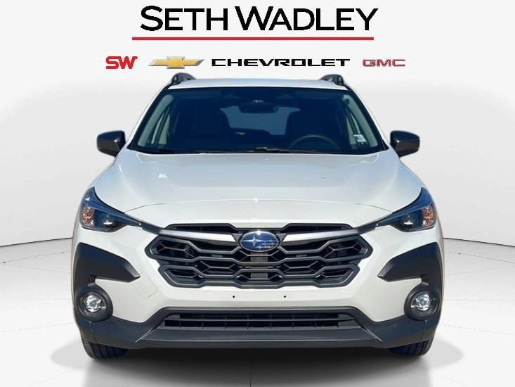 Used 2024 Subaru Crosstrek 2.0i Premium w/ Crosstrek Mirror Package image 2