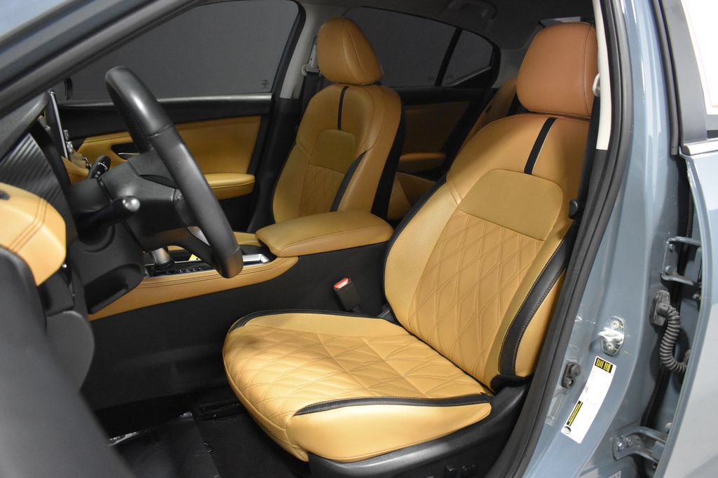 Certified 2024 Nissan Sentra SV w/ SV Premium Package FWD image 5