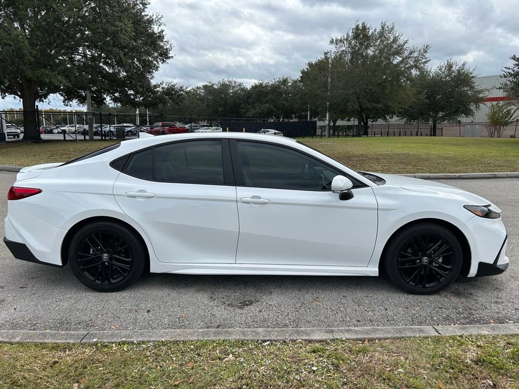 Certified 2025 Toyota Camry SE image 6