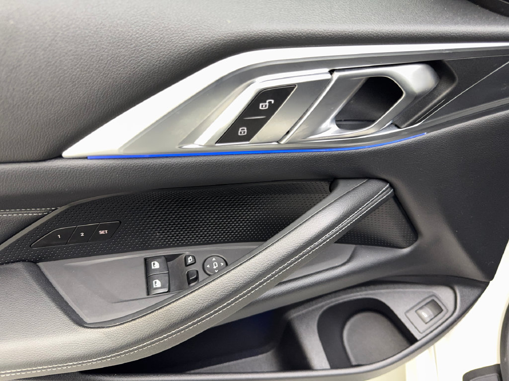 Used 2022 BMW 430i Coupe w/ Convenience Package RWD image 33