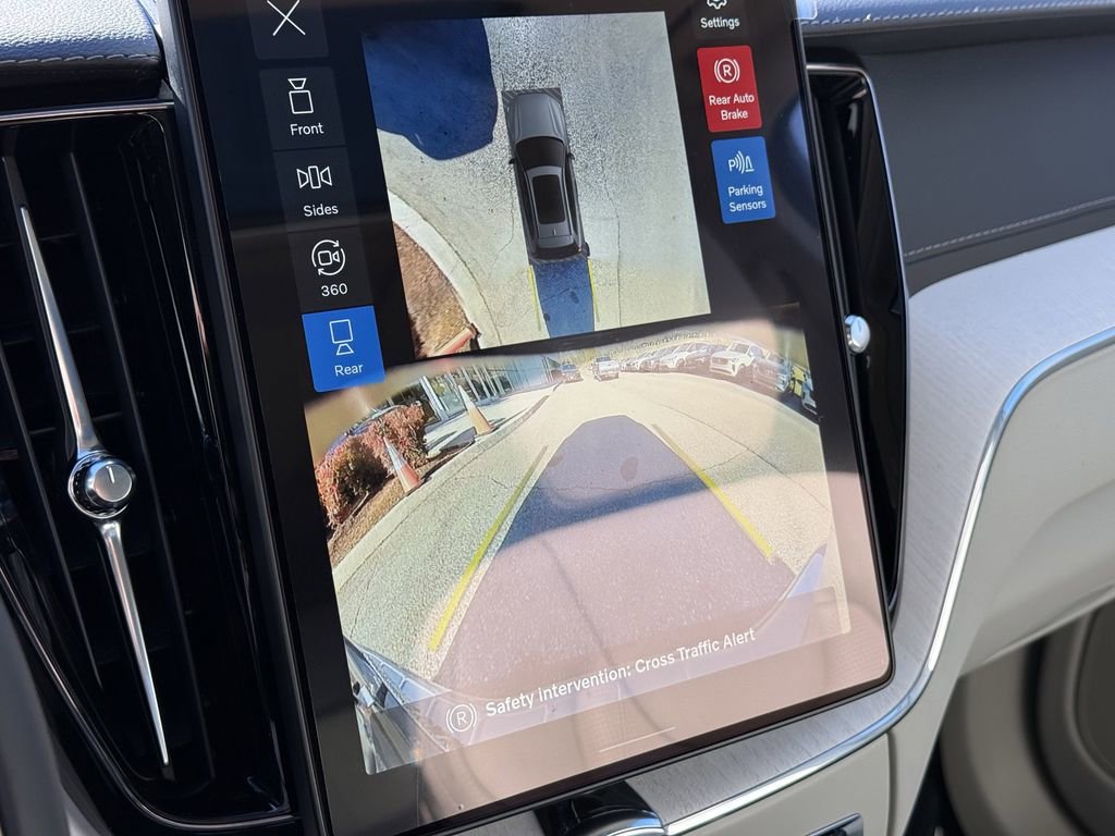New 2026 Volvo XC60 B5 Ultra w/ Protection Package Premier image 21
