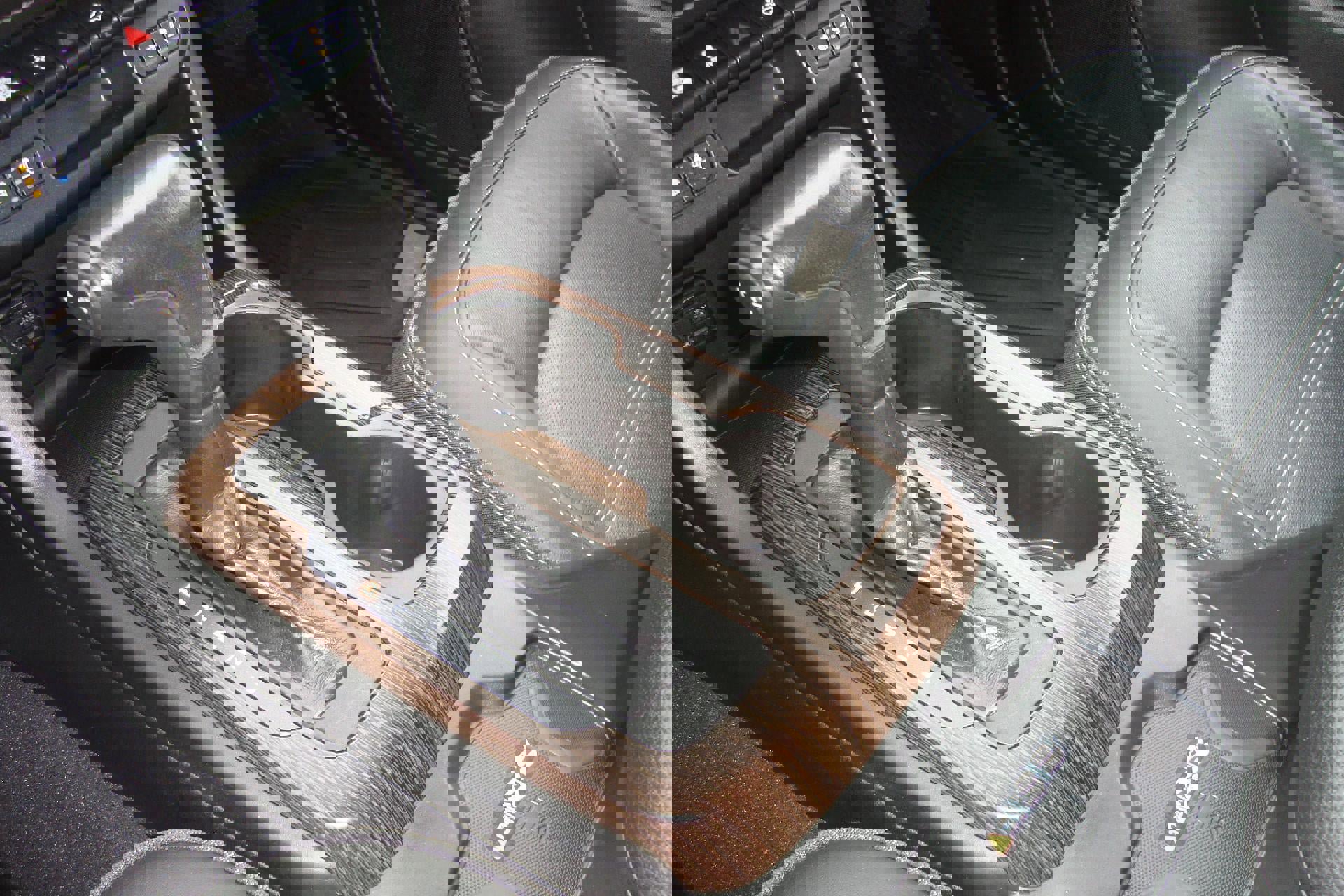 Used 2020 GMC Canyon Denali image 20