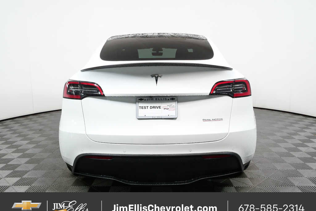 Used 2022 Tesla Model Y Performance image 24
