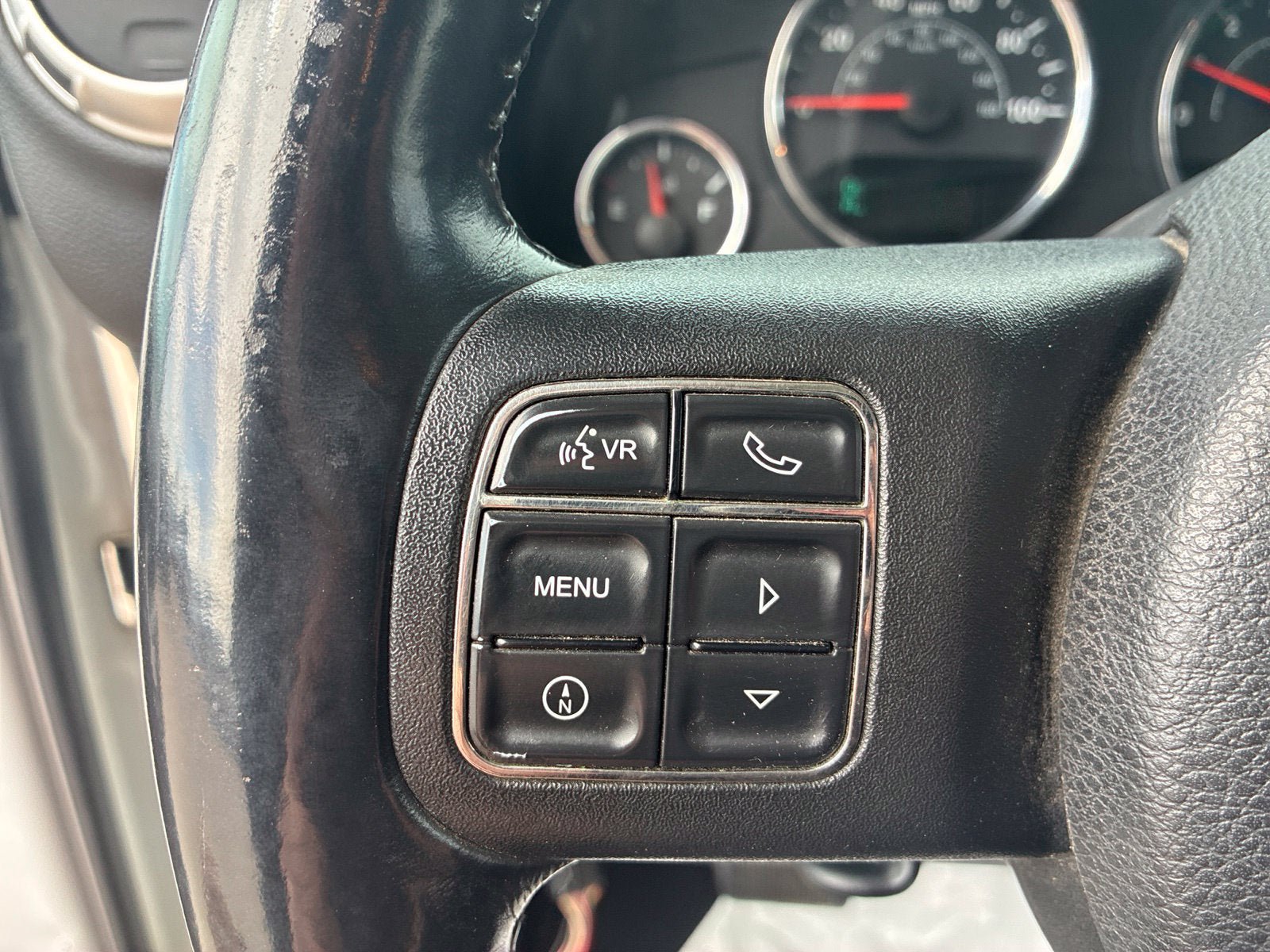 Used 2012 Jeep Wrangler Rubicon w/ Dual Top Group AWD/4WD image 18