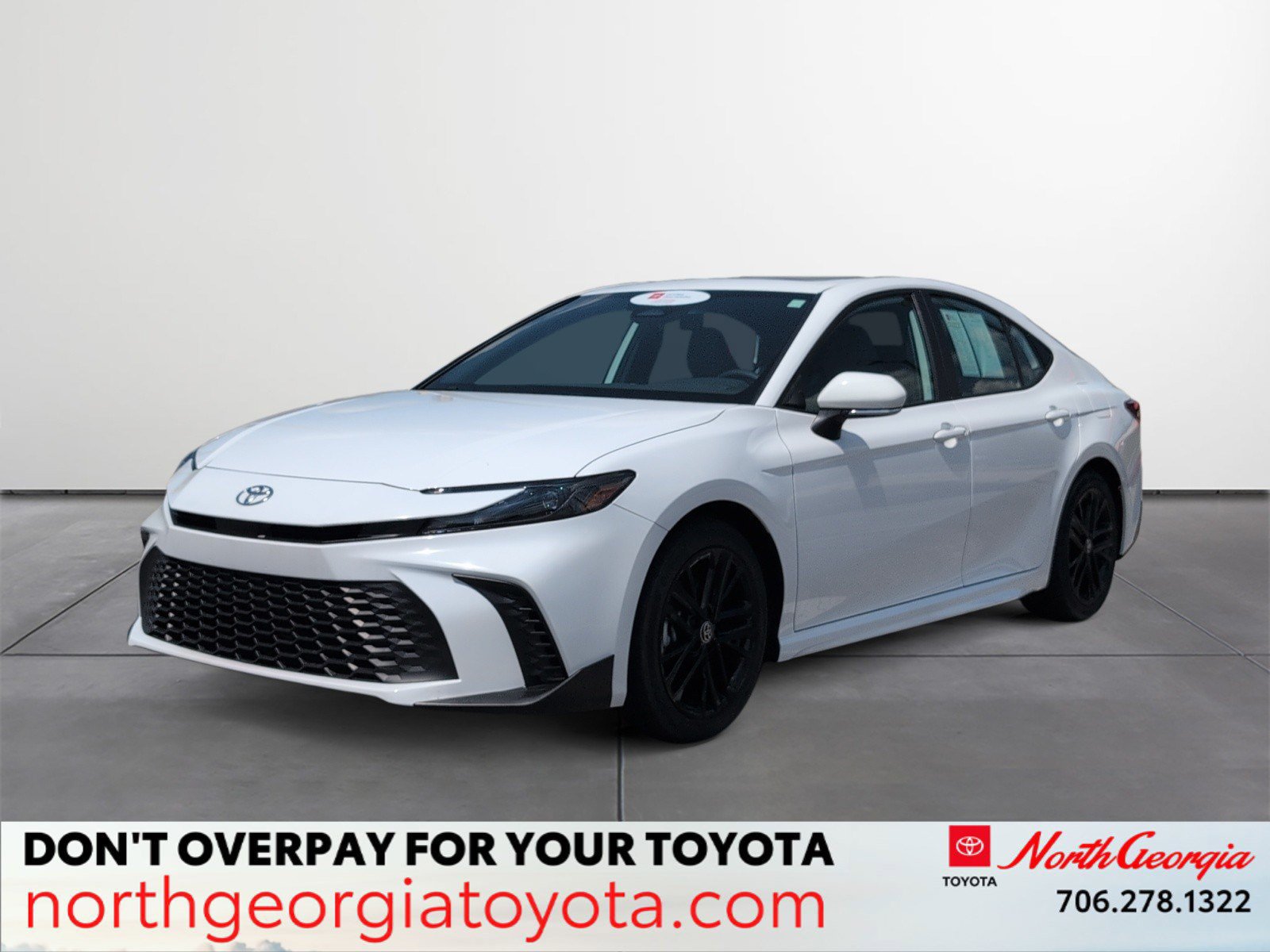 Used 2026 Toyota Camry SE w/ Convenience Package