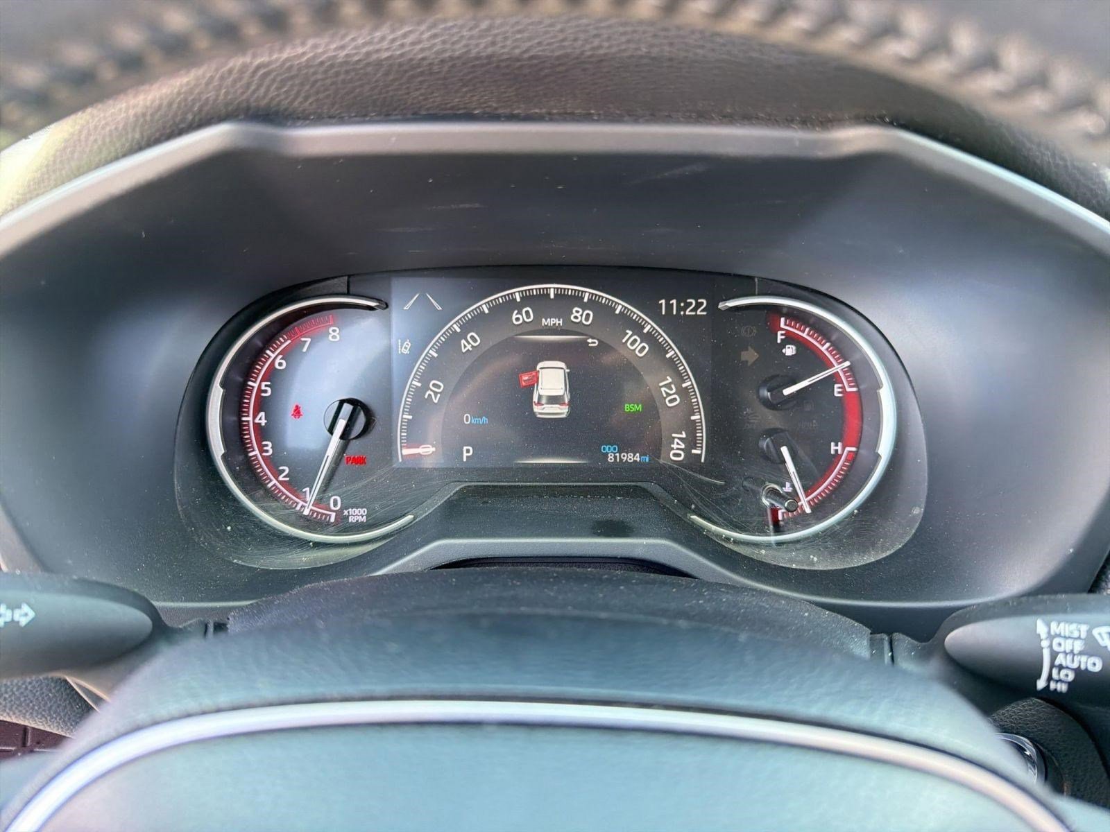 Used 2021 Toyota RAV4 Limited image 19