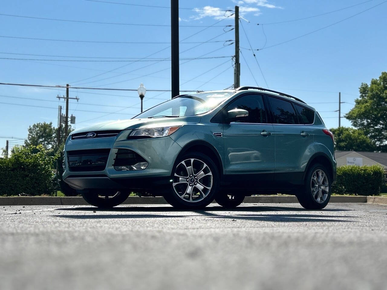 Used 2013 Ford Escape SEL FWD image 2