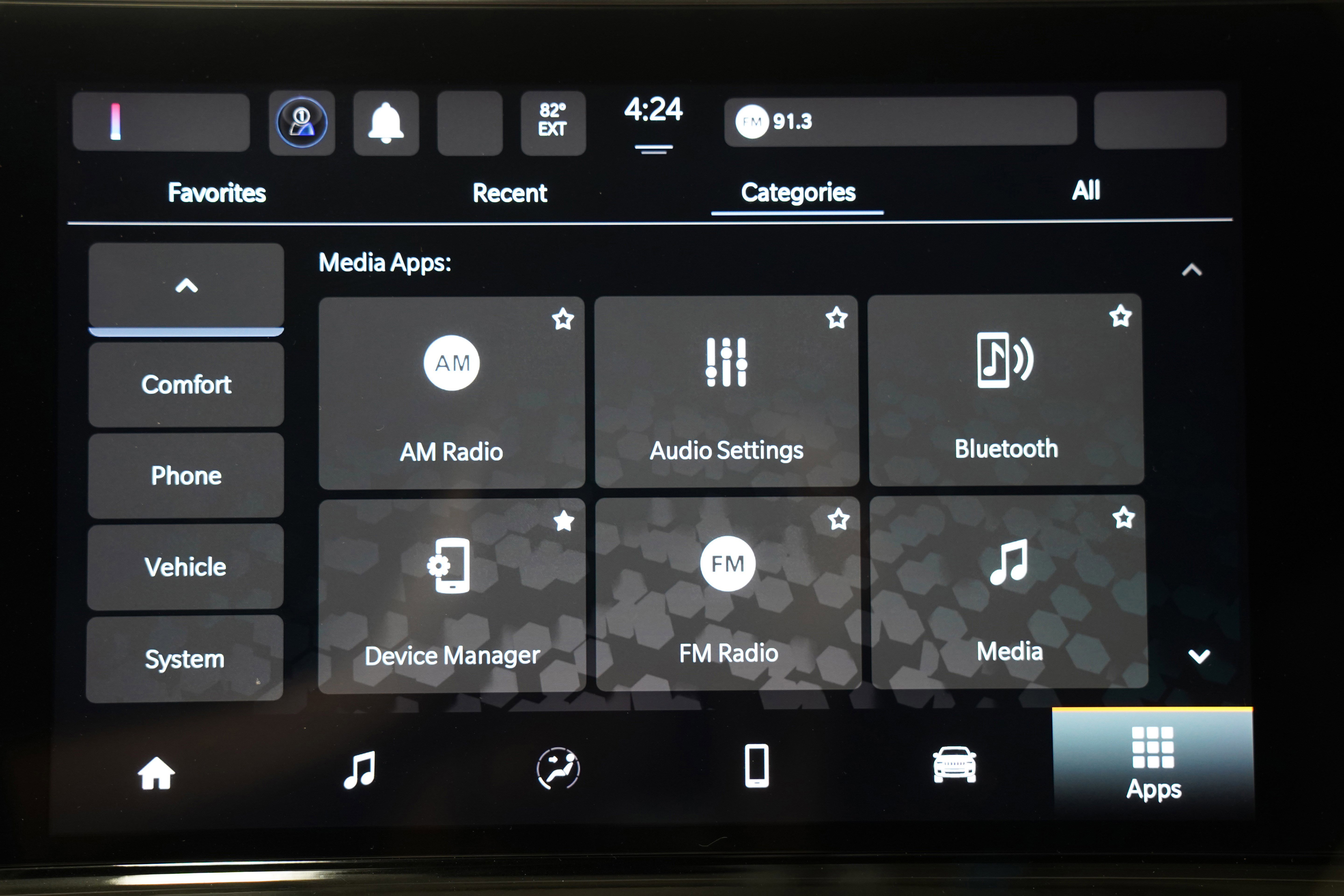 Certified 2024 Jeep Compass Latitude w/ Altitude Special Edition image 24