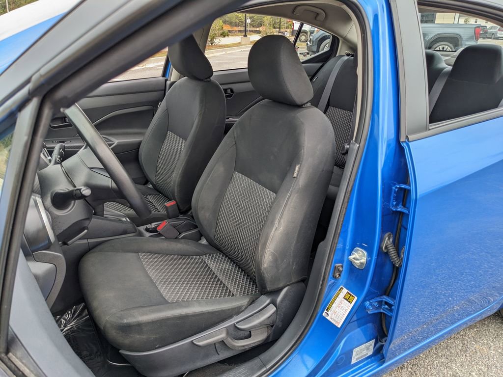 Used 2023 Nissan Versa S image 25