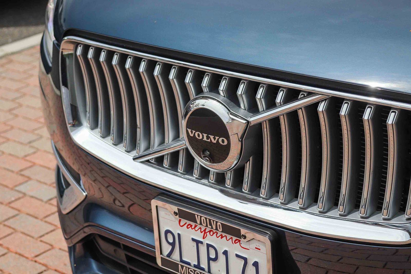Used 2024 Volvo XC90 T8 Plus w/ Protection Package Premier AWD/4WD image 13
