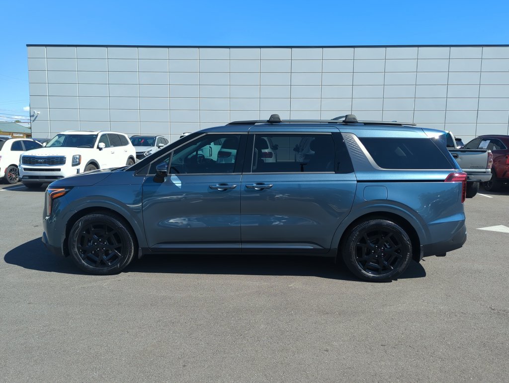 Used 2025 Kia Carnival SX Prestige FWD image 4