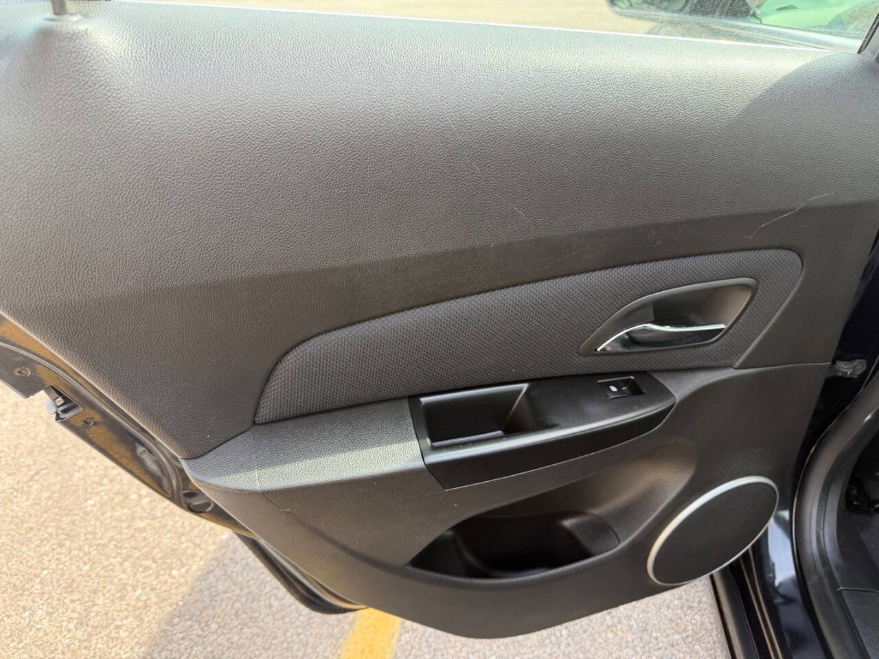 Used 2011 Chevrolet Cruze LTZ FWD image 12