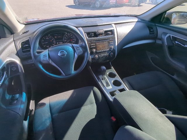 Used 2014 Nissan Altima 2.5 S w/ Display Audio Package FWD image 15
