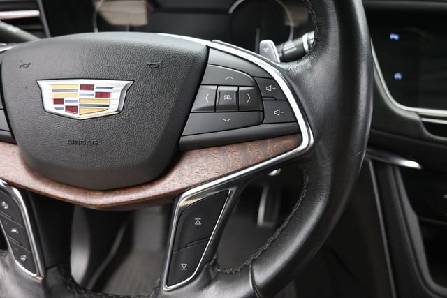Used 2022 Cadillac XT5 Sportv w/ LPO, ONYX Package AWD/4WD image 30