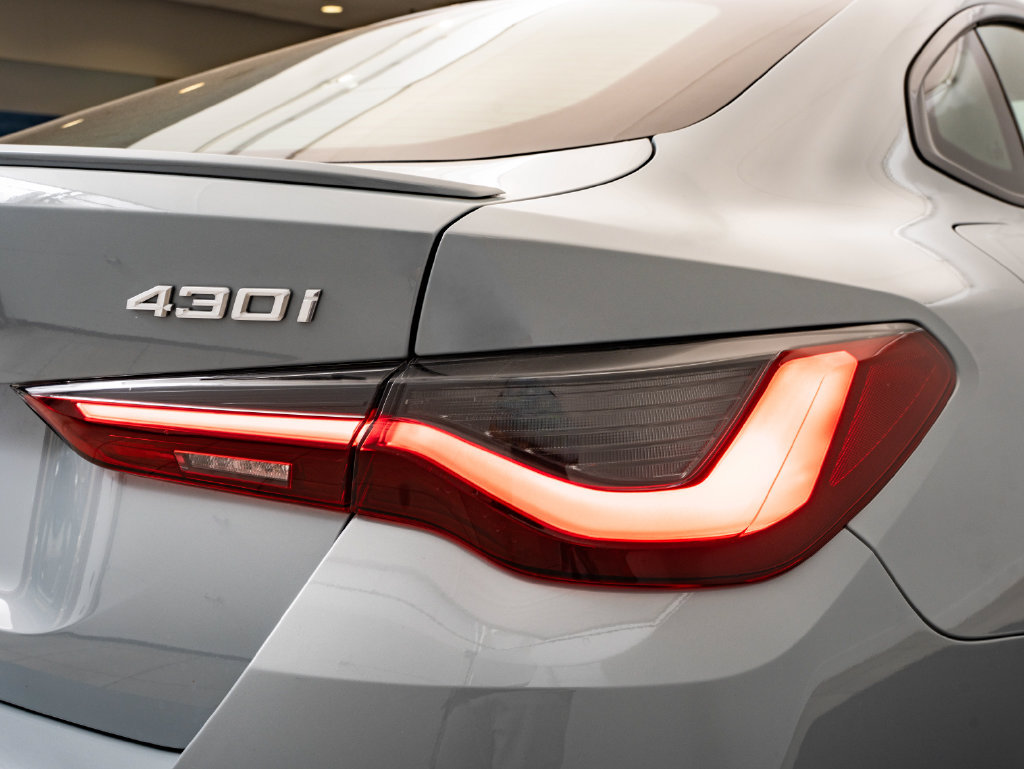 Used 2022 BMW 430i Gran Coupe w/ M Sport Package RWD image 9