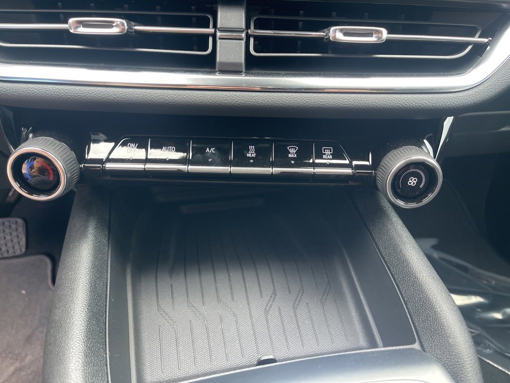 New 2026 Chevrolet Equinox EV LT w/ Comfort Package image 25