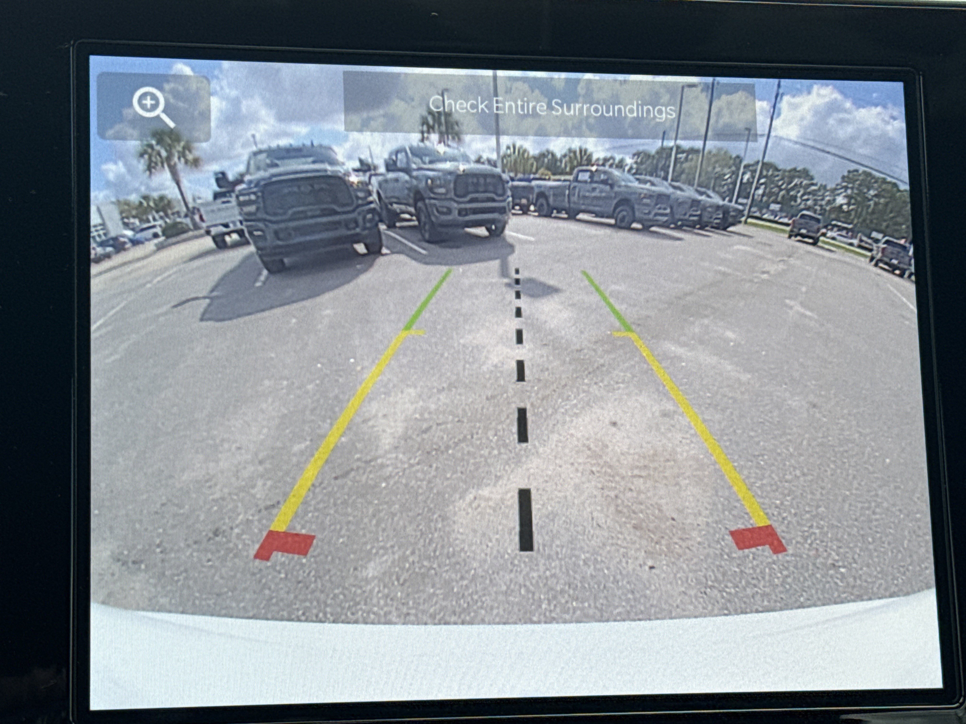 Used 2025 Jeep Compass Latitude image 23