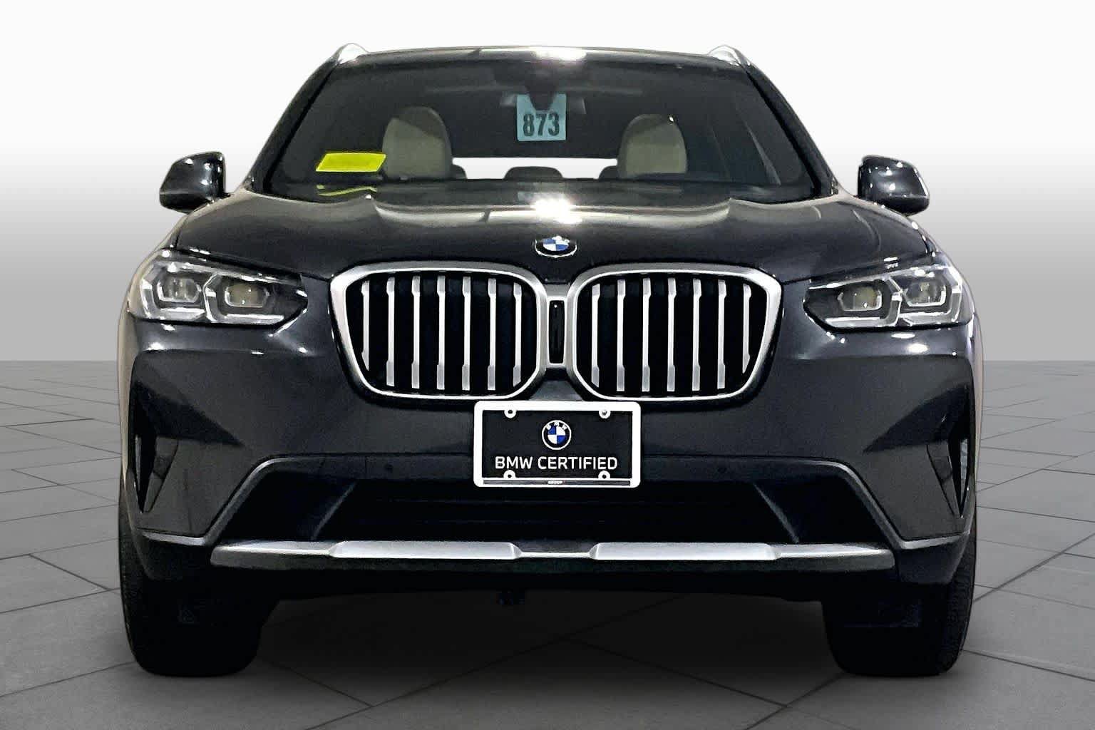Certified 2024 BMW X3 xDrive30i w/ Premium Package AWD/4WD image 3