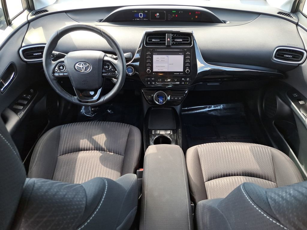 Used 2022 Toyota Prius Prime LE image 10