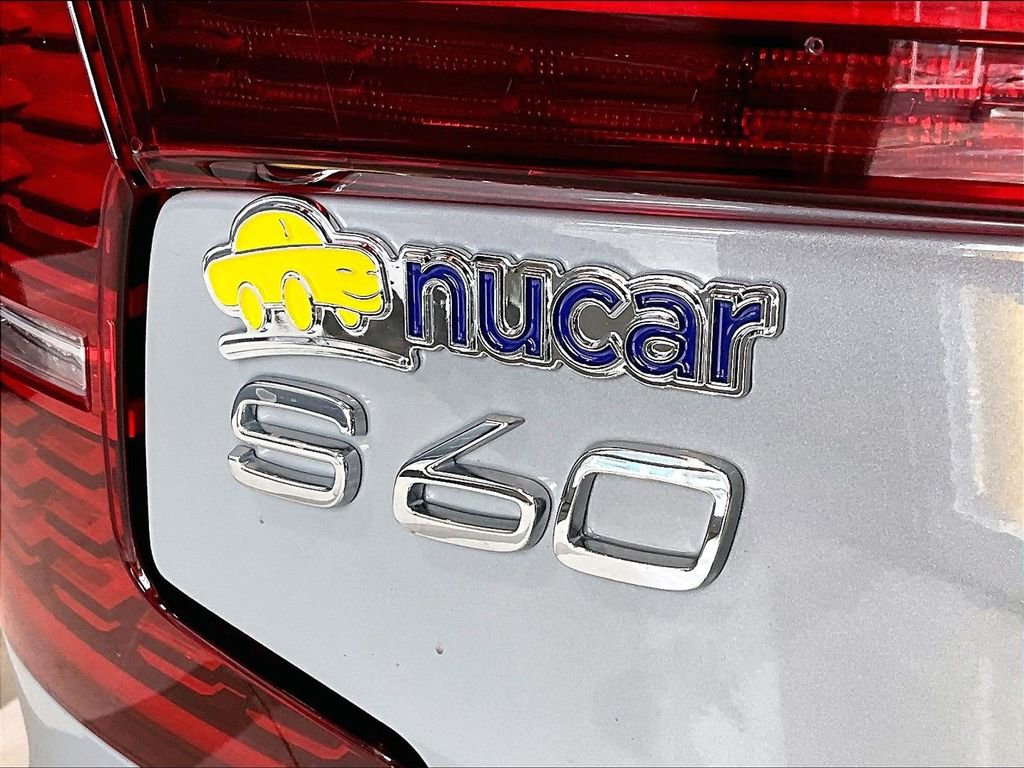 Used 2024 Volvo S60 B5 Ultimate w/ Climate Package image 27