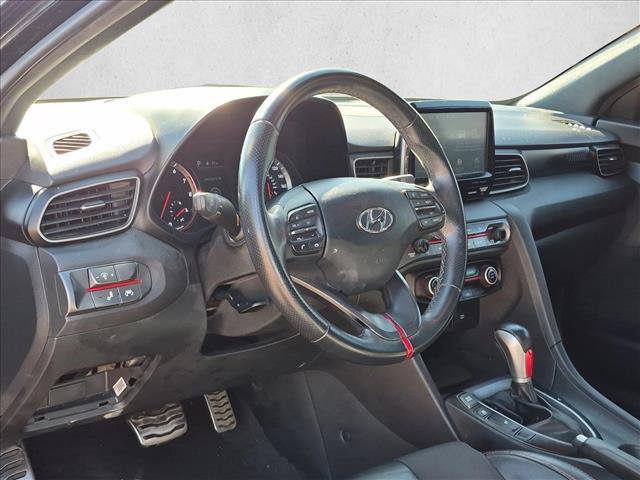 Used 2019 Hyundai Veloster Turbo FWD image 9