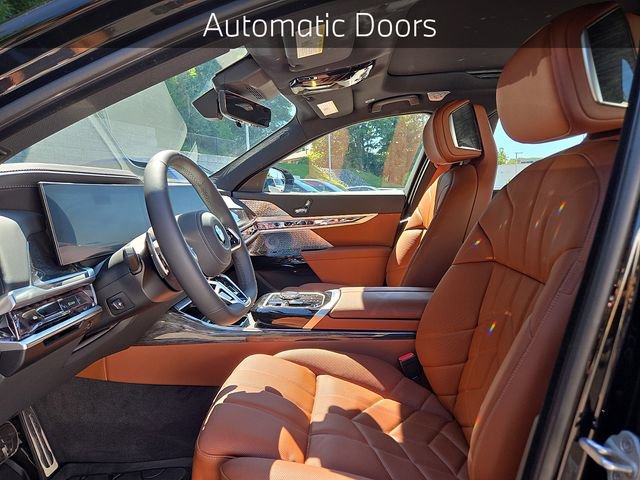 Certified 2026 BMW 760i xDrive AWD/4WD image 16
