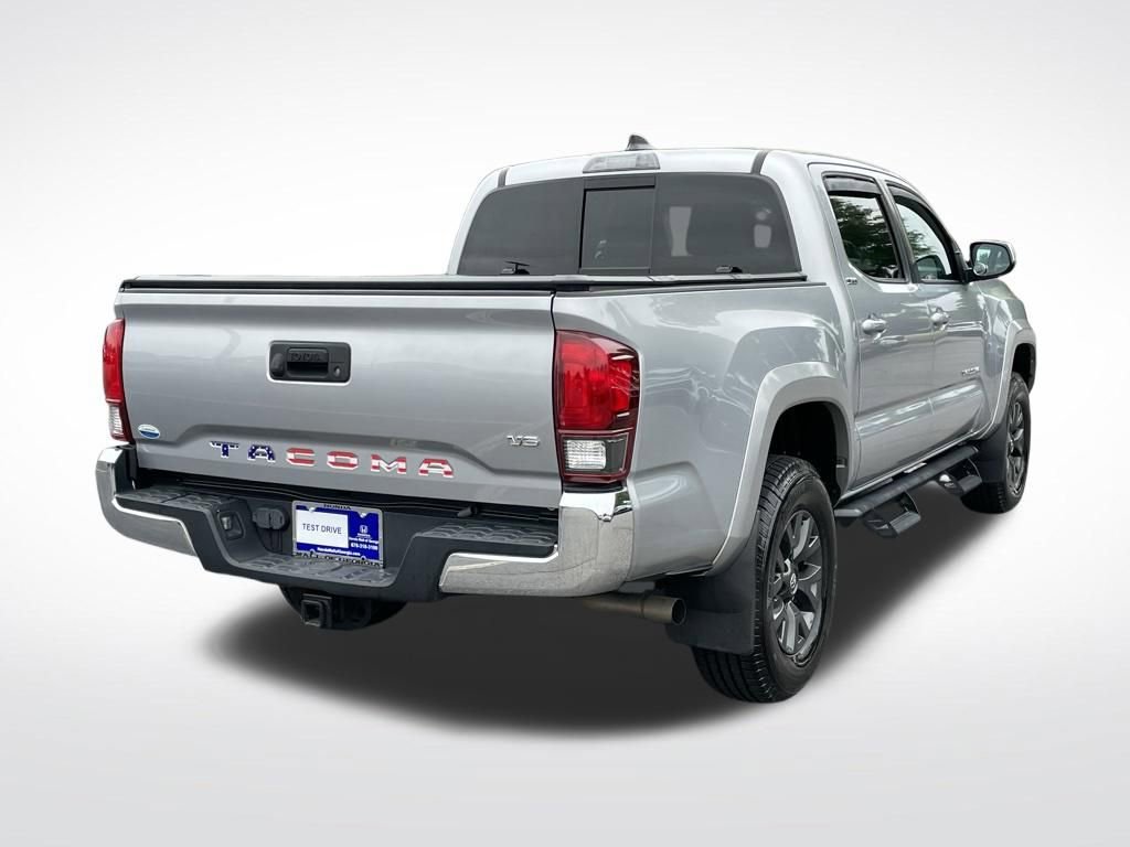 Used 2020 Toyota Tacoma SR5 RWD image 6