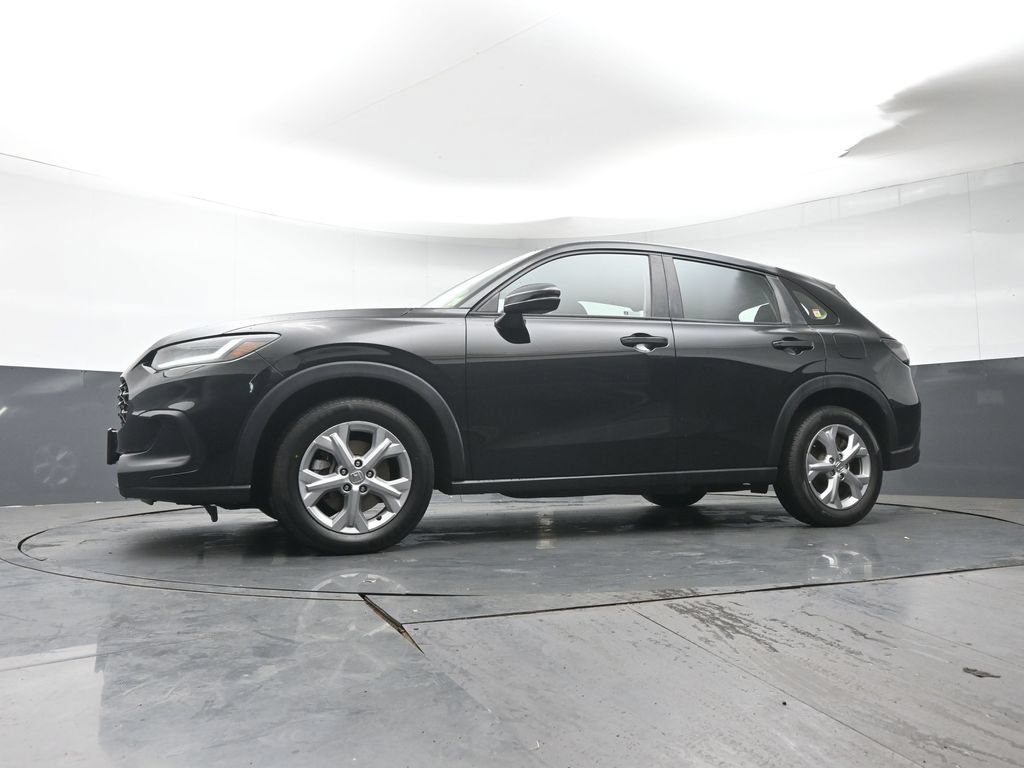 Used 2023 Honda HR-V LX image 24