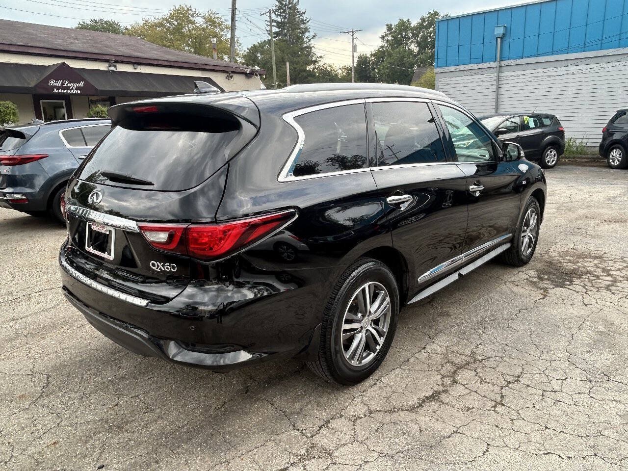 Used 2020 INFINITI QX60 Luxe w/ Essential Package AWD/4WD image 13