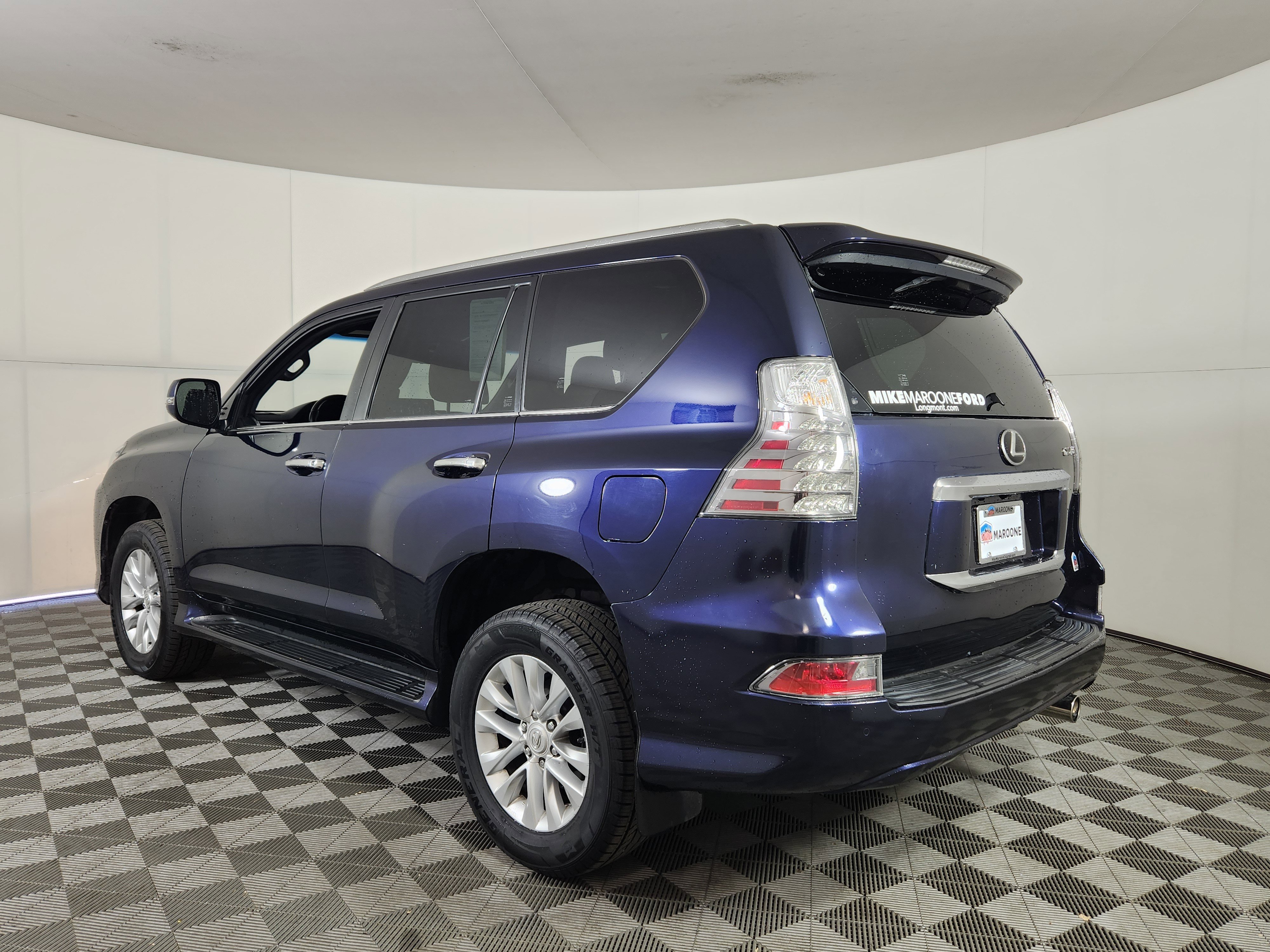 Used 2022 Lexus GX 460 Premium w/ Premium Package image 5