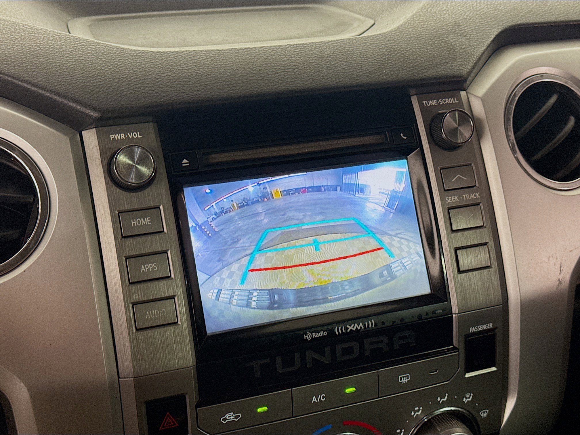 Used 2017 Toyota Tundra SR5 w/ SR5 Upgrade Package image 19