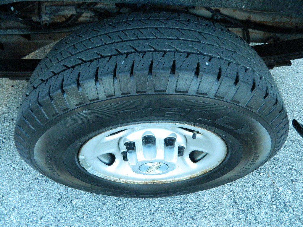 Used 2020 Chevrolet Express 2500 w/ Safety Package RWD image 16