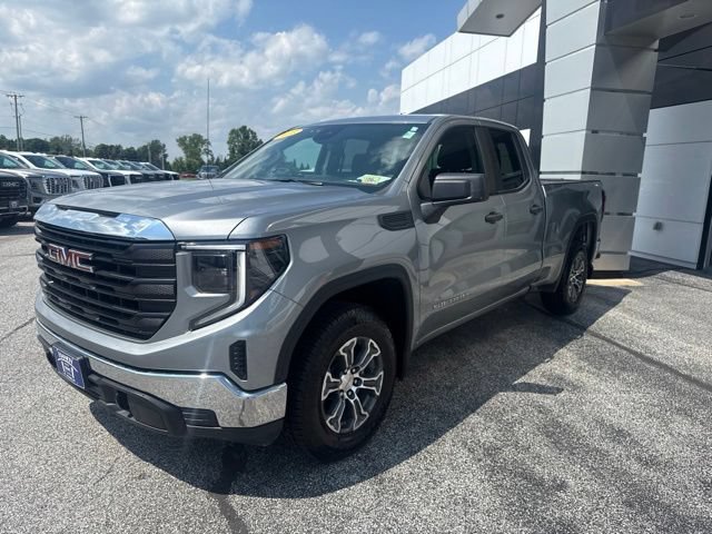 Certified 2023 GMC Sierra 1500 Pro w/ Pro Value Package AWD/4WD image 3