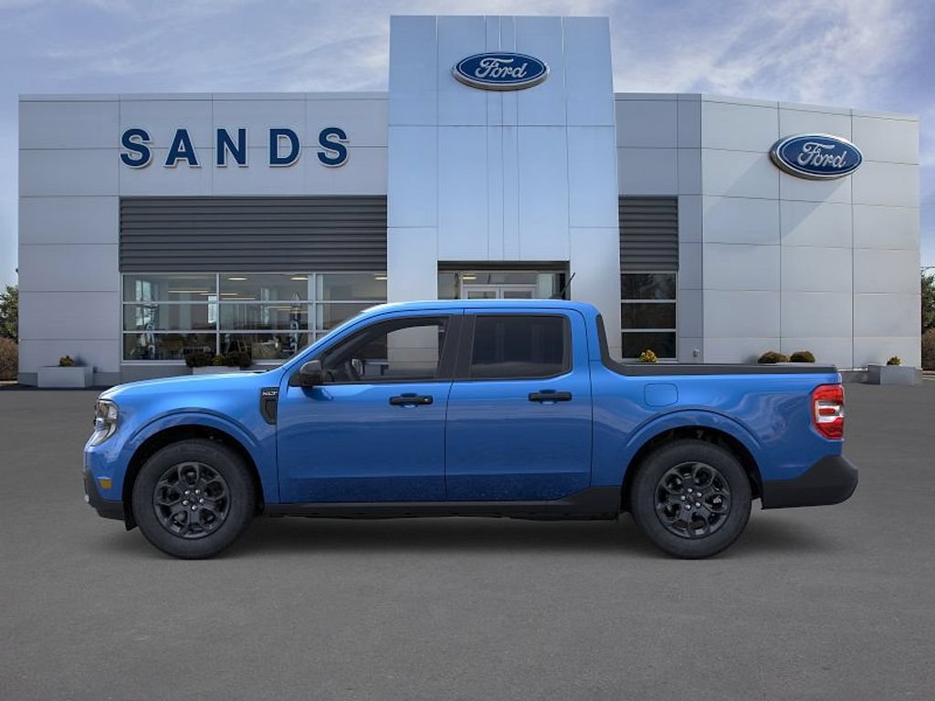 New 2026 Ford Maverick XLT w/ Equipment Group 301A AWD/4WD image 3